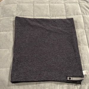 Lulu Lemon Snap Scarf